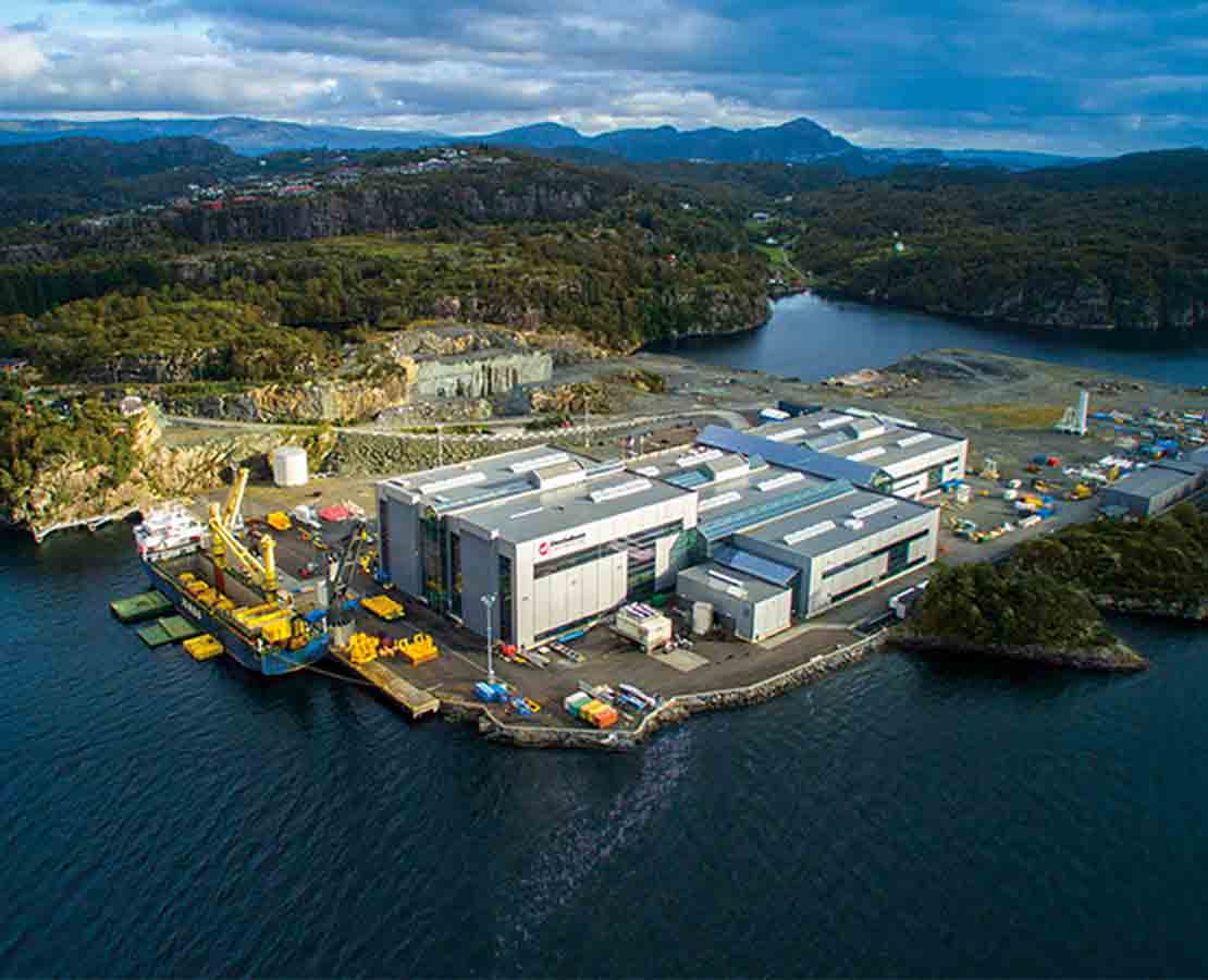 Image showing sky view of OneSubsea building.