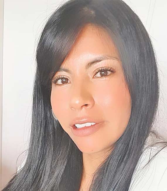 Headshot of Beatriz, Network Engineer